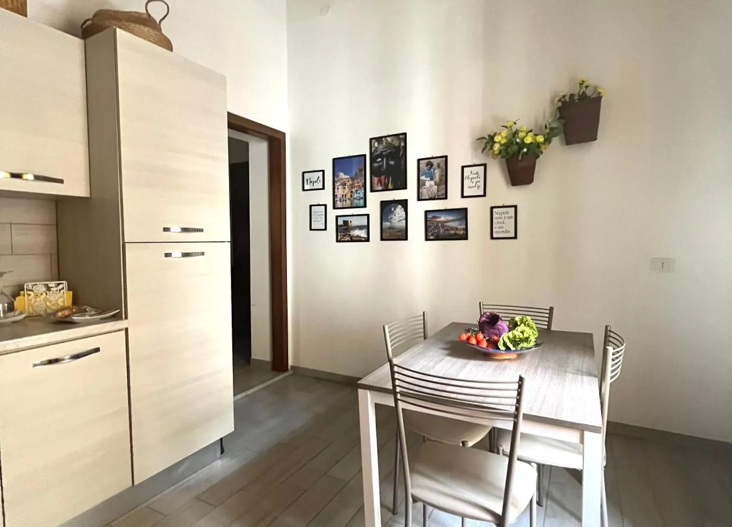 Rettifilo Nove Villa Naples 0*,